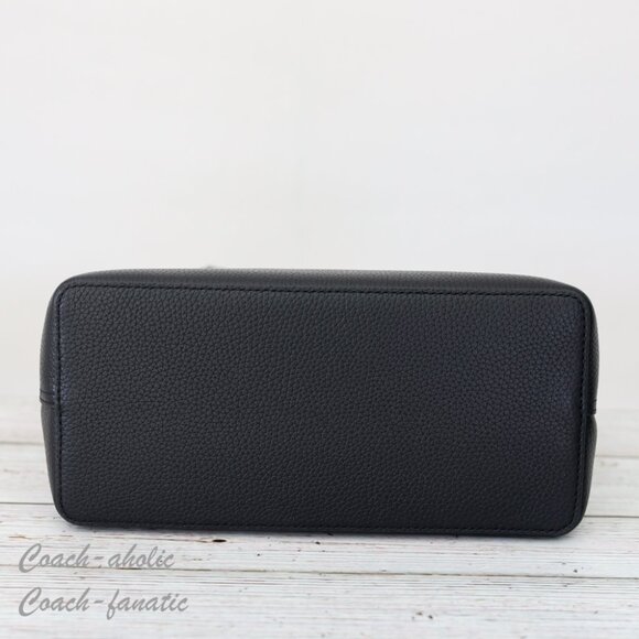 NWT Tory Burch Blake Pebbled Leather Small Tote Crossbody Purse Black/Devon Sand - Picture 9 of 10